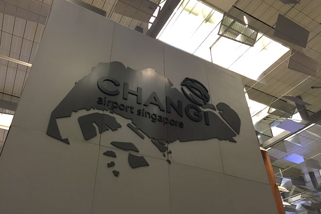 チャンギ空港 約7時間でシンガポールへ到着!